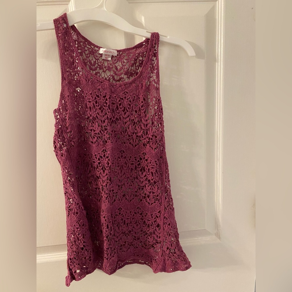 Lace tank top great paired with a bandeau underneath. Size XS
